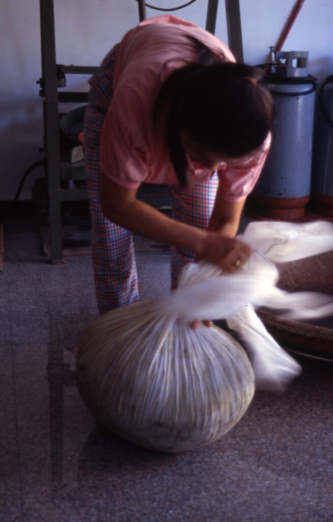 Rolling technique shown in Taiwan